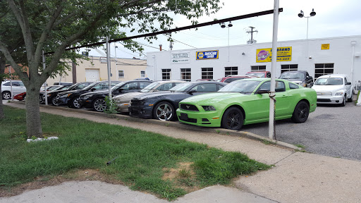 Used Car Dealer «Cherner Brothers Auto Sales», reviews and photos, 10566 Metropolitan Ave, Kensington, MD 20895, USA