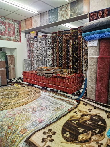 Glamour Carpets & Beds
