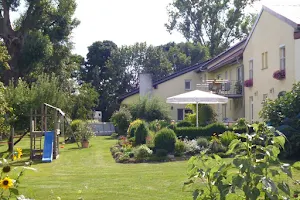 Weingut & Gästezimmer Mohrenmühle - Jochen Steingaß image