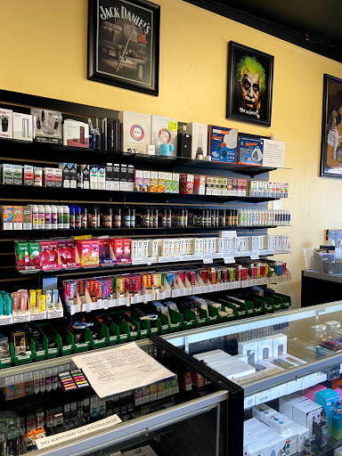 Tobacco Shop «Dab Smoke Shop», reviews and photos, 3444 Santa Rosa Ave, Santa Rosa, CA 95407, USA