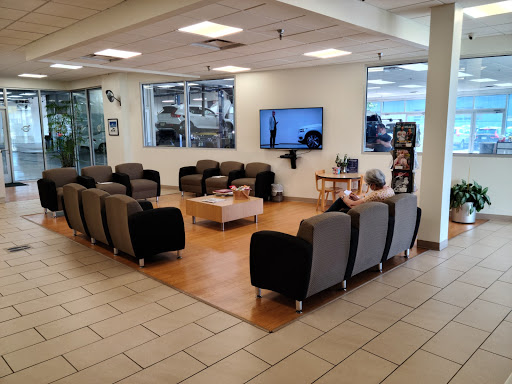 Car Dealer «Cherry Hill Volvo Cars», reviews and photos, 1810 Marlton Pike W, Cherry Hill, NJ 08002, USA