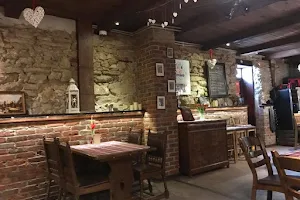Restauracja "Piwnica" image
