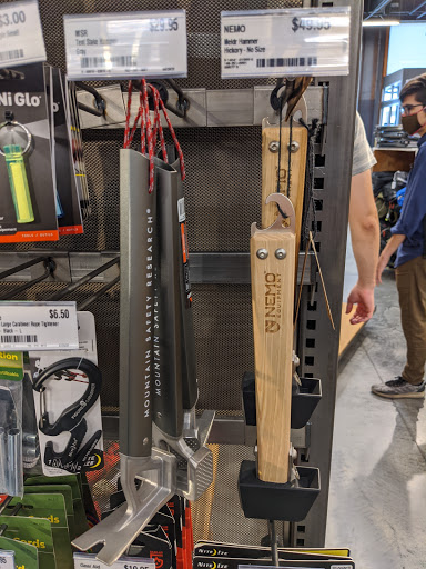 Camping Store «REI», reviews and photos, 6220 Topanga Canyon Blvd, Woodland Hills, CA 91367, USA