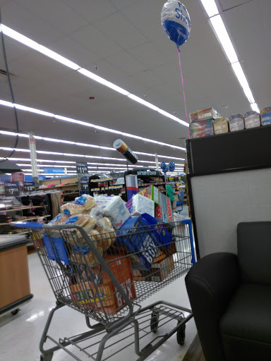 Department Store «Walmart Supercenter», reviews and photos, 6590 W Grand Ave, Gurnee, IL 60031, USA
