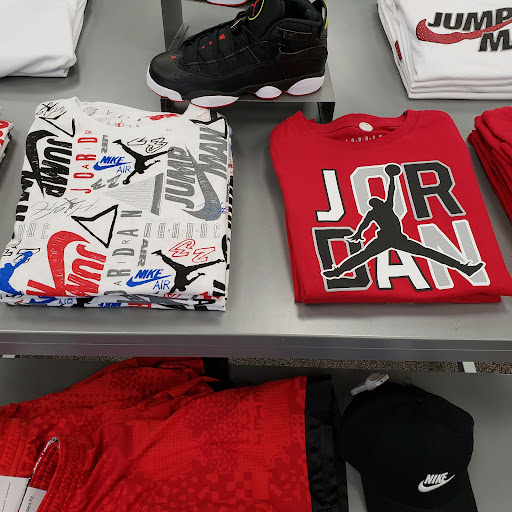 Shoe Store «The Shoe Company», reviews and photos, 445 TN-46 #5, Dickson, TN 37055, USA