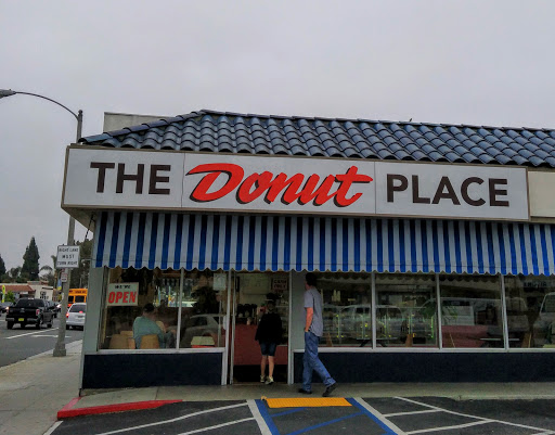 Donut Place, 5476 Del Amo Blvd, Long Beach, CA 90808, USA, 