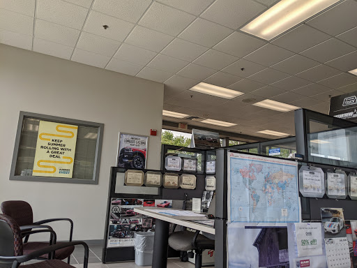 Car Dealer «Dodge Chrysler Jeep City», reviews and photos