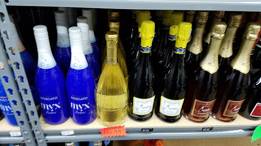 Liquor Store «Lotus Liquor Store», reviews and photos, 3970 Jimmy Lee Smith Pkwy, Hiram, GA 30141, USA