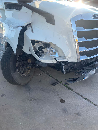 Auto Body Shop «Western Collision Center Body Shp», reviews and photos, 2327 Erskine St, Lubbock, TX 79415, USA