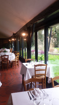 Atmosphère du Restaurant La Sellerie à Thivars - n°11