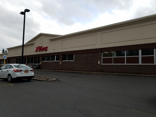 Supermarket «Tops Friendly Market», reviews and photos, 620 Nottingham Rd, Syracuse, NY 13210, USA