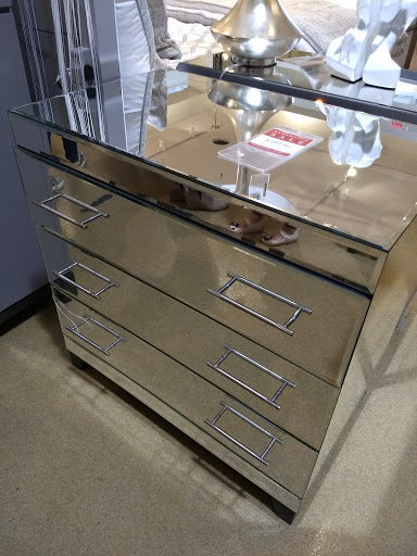 Furniture Store «Walter E Smithe Furniture + Design», reviews and photos, 177 E Army Trail Rd, Glendale Heights, IL 60139, USA