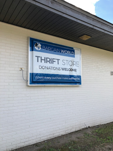 Thrift Store «Bargain World Thrift Store», reviews and photos, 1700 E College St, Lake Charles, LA 70607, USA