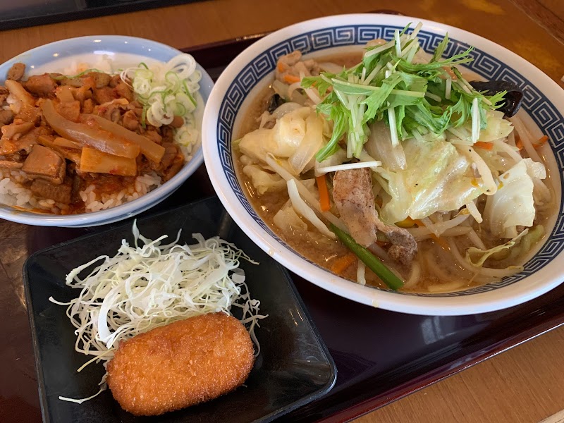 山田うどん食堂 深谷17号バイパス店