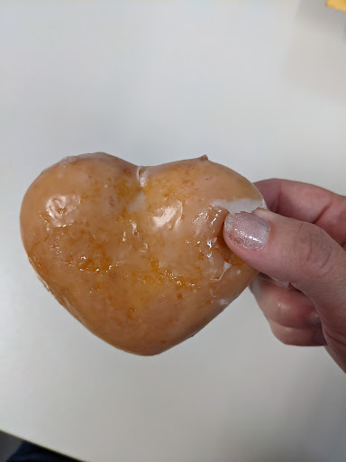 Bakery «Krispy Kreme Doughnuts», reviews and photos, 1984 W Main St, Mesa, AZ 85201, USA