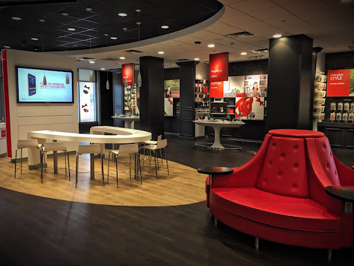 Cell Phone Store «Verizon», reviews and photos, 8810 SW 72nd Ct, Miami, FL 33156, USA