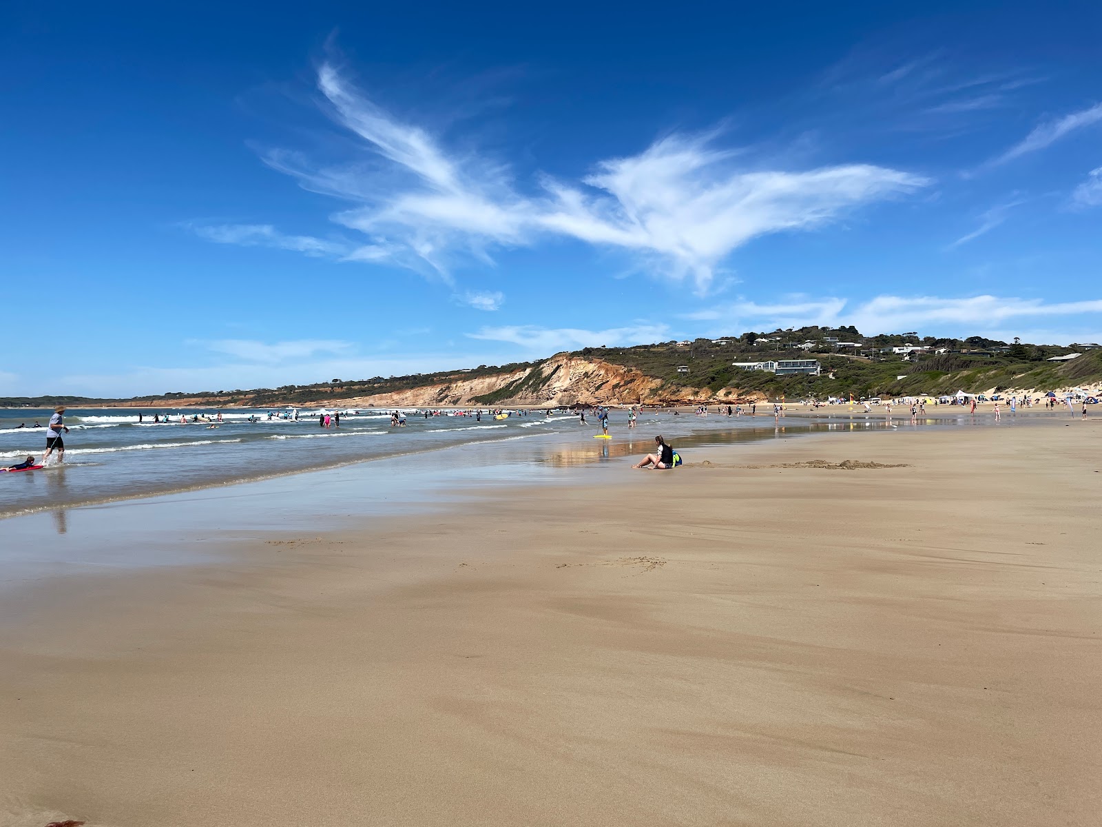 Anglesea Beach的照片 带有米色沙子表面
