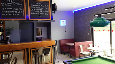 Flo's Bar à Mouchan