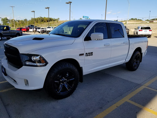Car Dealer «Woodhouse Chrysler Dodge Jeep Ram», reviews and photos, 2171 US-30, Blair, NE 68008, USA