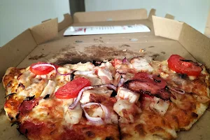 Links Pizza image