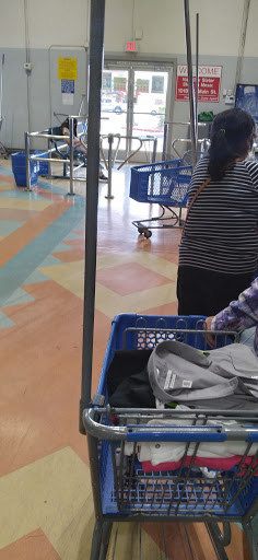 Thrift Store «Indian School Thrift», reviews and photos, 2740 W Indian School Rd, Phoenix, AZ 85017, USA