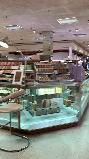 Shopping Mall «Exton Square Mall», reviews and photos, 260 Exton Square Pkwy, Exton, PA 19341, USA