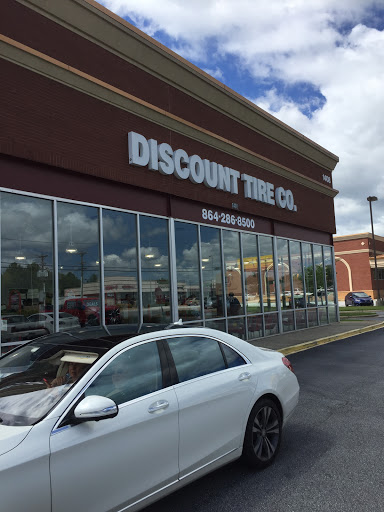 Tire Shop «Discount Tire Store - Greenville, SC», reviews and photos, 1408 Woodruff Rd, Greenville, SC 29607, USA