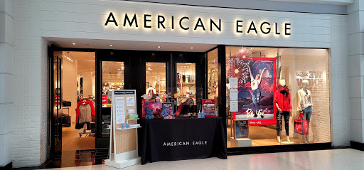Clothing Store «AEO & Aerie Store», reviews and photos, 825 Dulaney Valley Rd #116, Towson, MD 21204, USA
