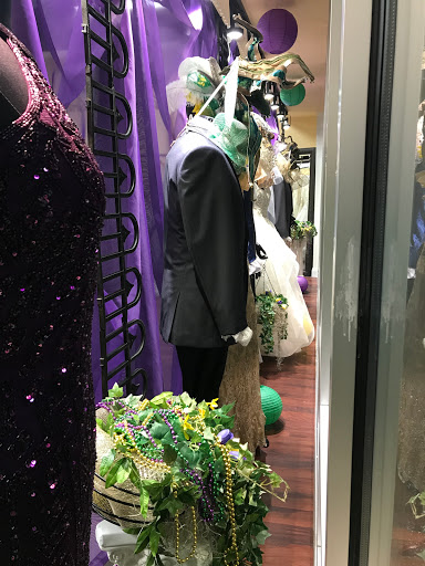 Bridal Shop «Darianna Bridal & Tuxedo», reviews and photos, 241 Easton Rd, Warrington, PA 18976, USA