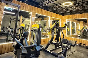 BE BEAST - LODHA | 24x7 ✅ | MUCH MORE THAN A GYM 💪🏻 image