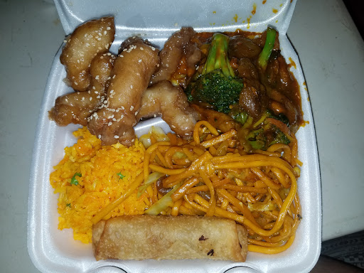 Grocery Store «Three Amigos Grocery», reviews and photos, 303 NW 36th St, San Antonio, TX 78237, USA