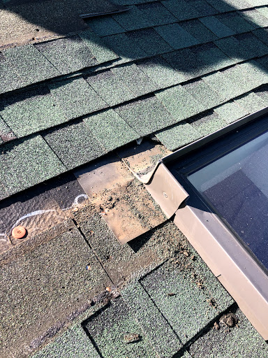 Roofing Contractor «Assurance Roofing - Roofing Contractor | Company Serving Louisville, KY», reviews and photos, 1600 Hialeah Ct, Goshen, KY 40026, USA