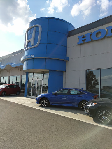 Car Dealer «Valley Honda», reviews and photos, 4221 William Penn Hwy, Monroeville, PA 15146, USA
