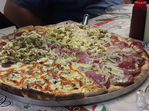 Logo da empresa - Massari Pizzaria - Blumenau
