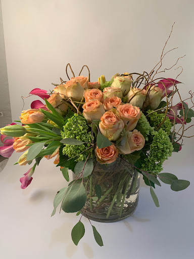 Florist «Blossoms», reviews and photos, 33866 Woodward Ave, Birmingham, MI 48009, USA