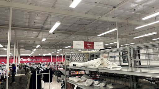 Clothing Store «Burlington Coat Factory», reviews and photos, 800 Barnum Avenue Cutoff, Stratford, CT 06614, USA