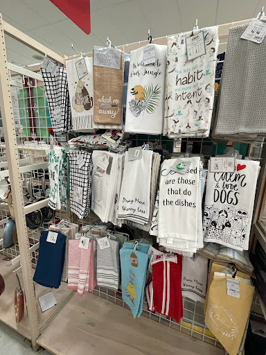 Department Store «Bealls Outlet», reviews and photos, 2710 Tamiami Trail E, Naples, FL 34112, USA