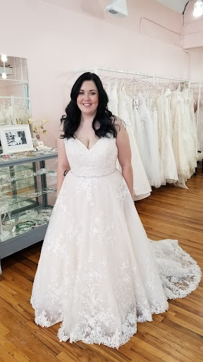 Bridal Shop «Hello Beautiful Bridal & Formal Wear», reviews and photos, 5012 3rd Ave #150, Kearney, NE 68845, USA