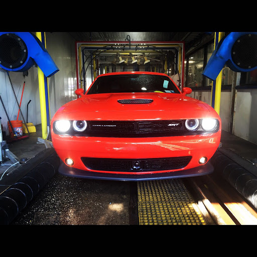 Car Wash «Wash N Roll Car Wash & Auto Repair», reviews and photos, 120 W Suffolk Ave, Central Islip, NY 11722, USA