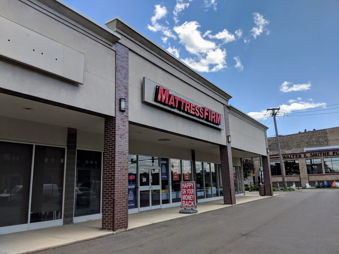 Mattress Firm Lincoln Park DePaul