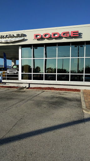 Car Dealer «Gator Chrysler Dodge Jeep», reviews and photos, 840 S Harbor City Blvd, Melbourne, FL 32901, USA