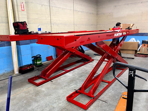 Auto Body Shop «Redwood City Auto Body Inc», reviews and photos, 67 Charter St, Redwood City, CA 94063, USA