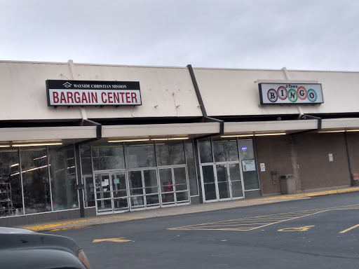 Thrift Store «Wayside Christian Mission Bargain Center», reviews and photos