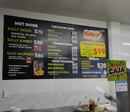 Sully's Súper Dogos photo