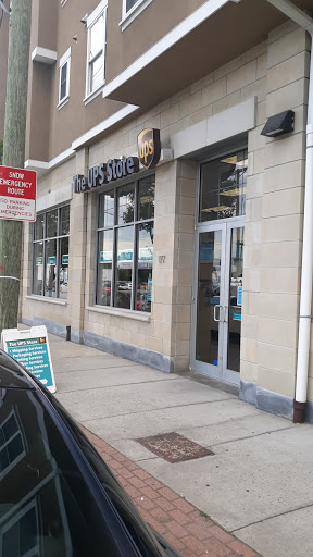 Shipping and Mailing Service «The UPS Store», reviews and photos, 177 E Main St, New Rochelle, NY 10801, USA
