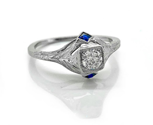 Jewelry Store «Gesner Estate Jewelry», reviews and photos, 1600 W Bay Dr, Largo, FL 33770, USA