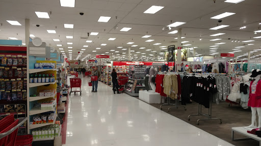 Department Store «Target», reviews and photos, 4202 13th Ave SW, Fargo, ND 58103, USA