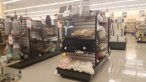 Craft Store «Hobby Lobby», reviews and photos, 3505 Pemberton Square Blvd, Vicksburg, MS 39180, USA