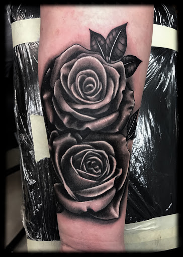 Explore simple hummingbird tattoo ideas, creative tattoo ideas in Enid, available at Culture Tattoo