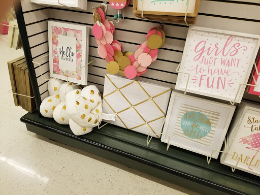 Craft Store «Hobby Lobby», reviews and photos, 2209 W Lincoln St, Harlingen, TX 78552, USA